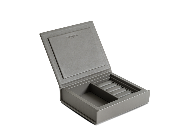 Grey pandora 2025 jewellery box