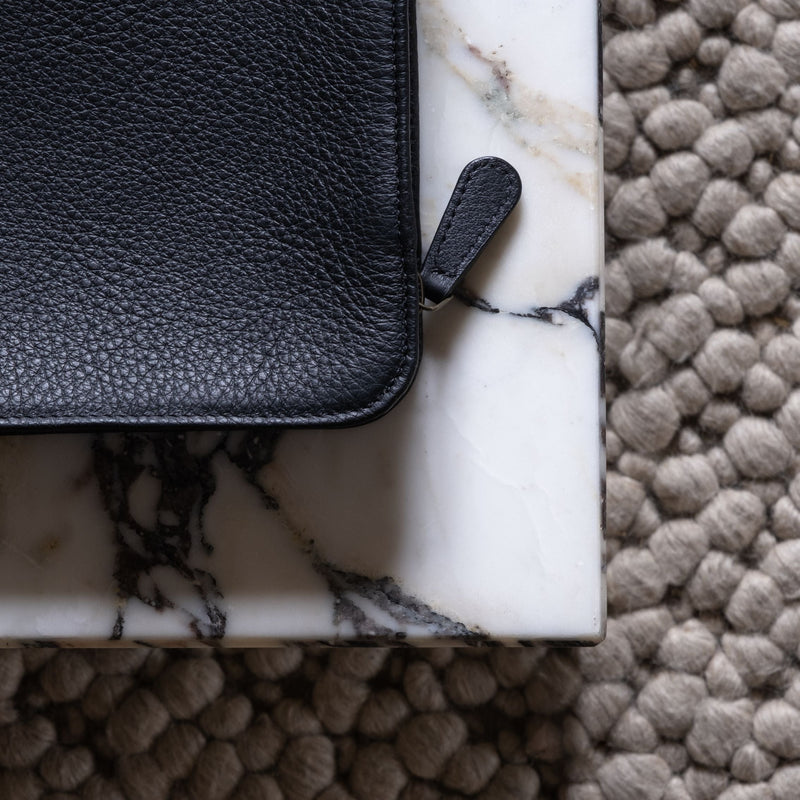 The iPad Cover: Surplus leather - Black - One size