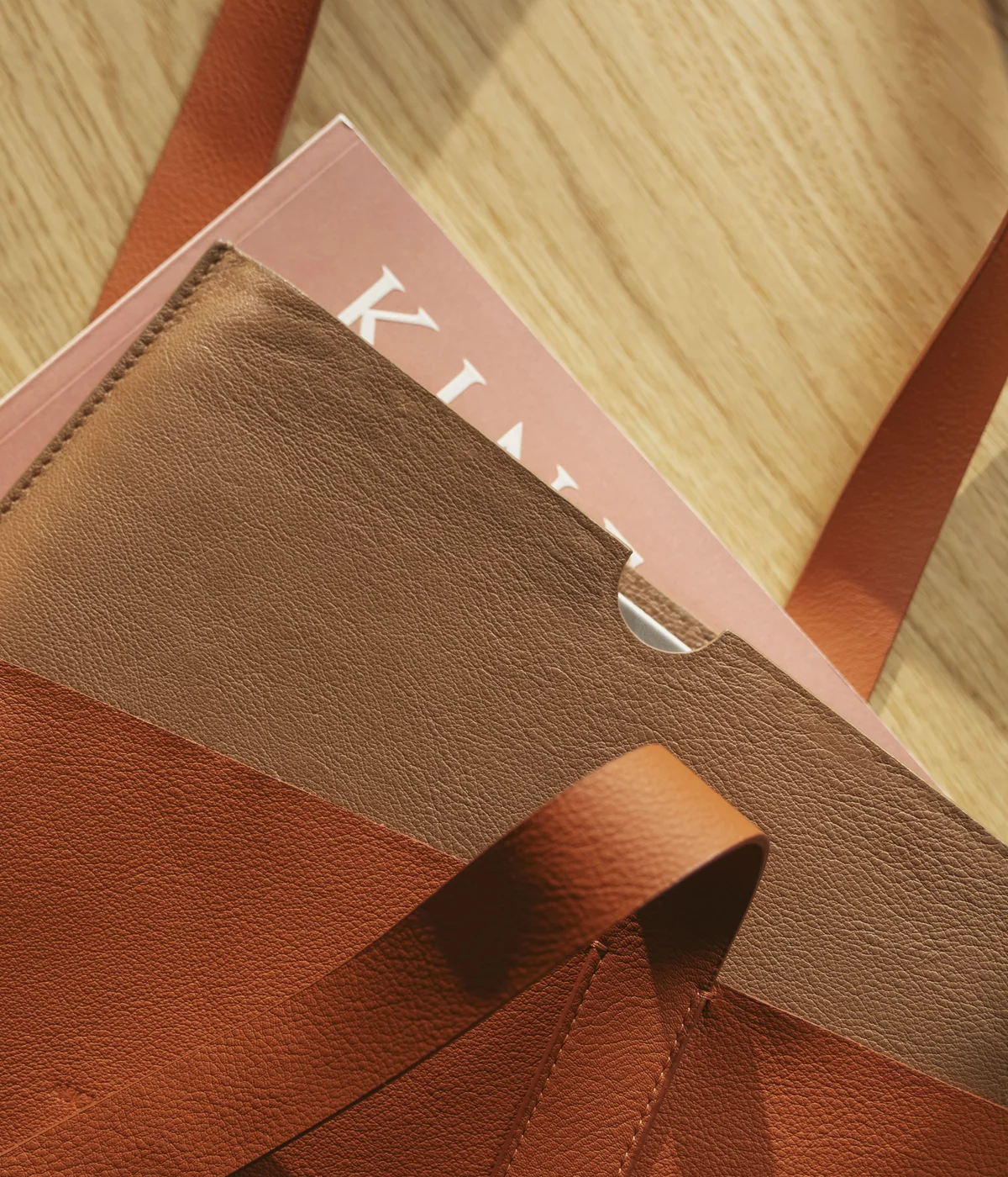 The PC Sleeve - Apricot - 16"