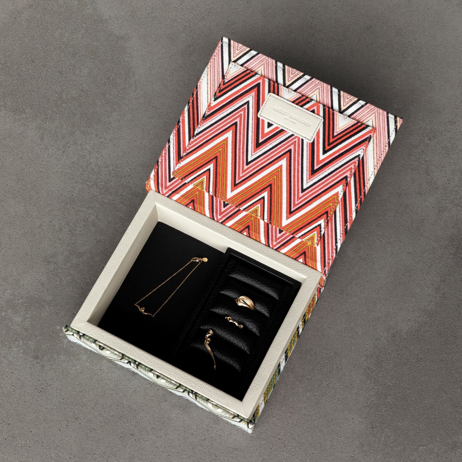 Leather Jewelry Box in Black | August Sandgren