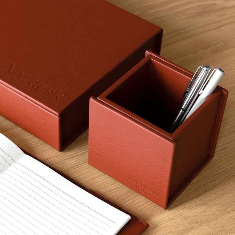 The Penholder: Leather - Terracotta - One Size