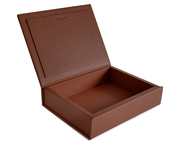 The Bookbox: Traceable leather - Brown - Medium