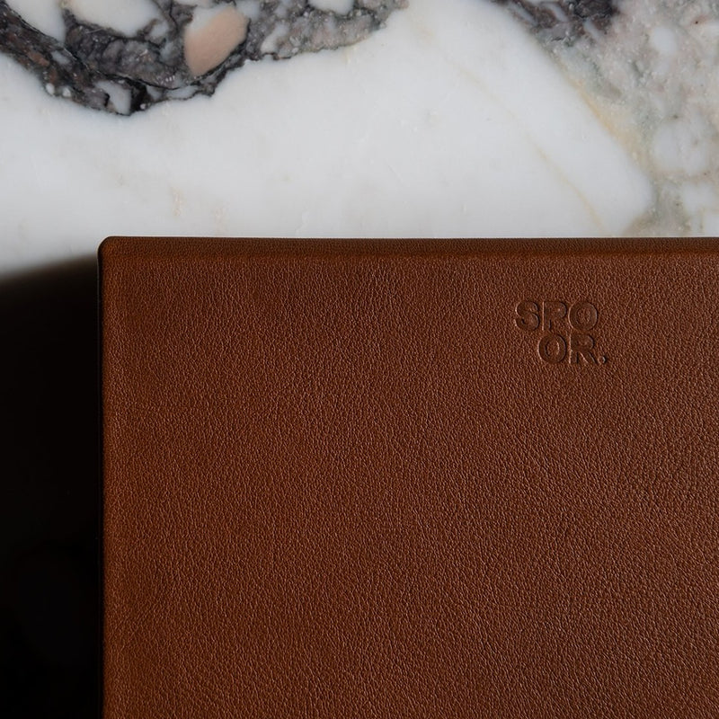 The Bookbox: Traceable leather - Brown - Large